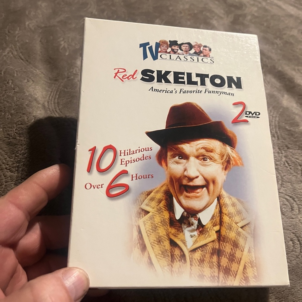 Red Skeleton Tv Classics 2 DVD 10- Hilarious Episodes ( over 6 Hours ) .